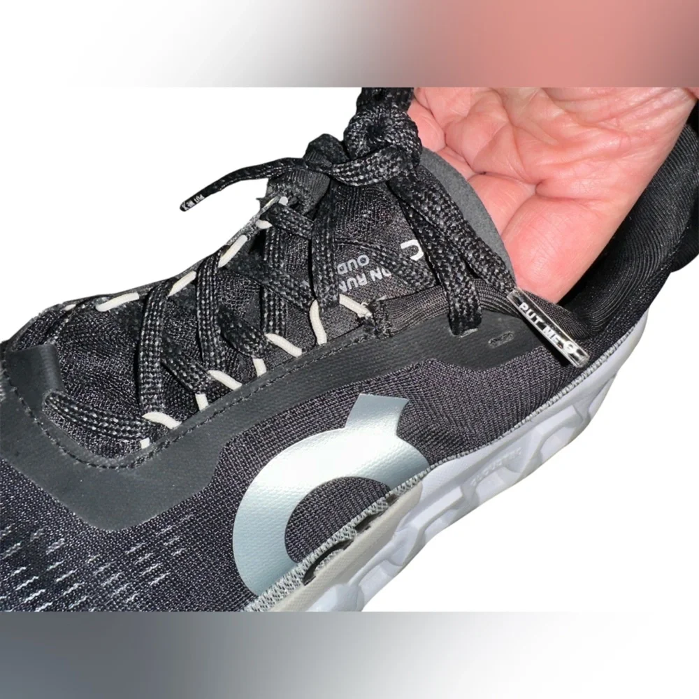 On Women's Cloudmonster 2 Running Shoes- Size 10 - Picture 10 of 10